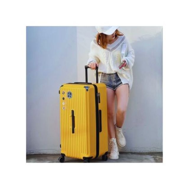 กระเป๋าเดินทาง ทนทาน มาพร้อมล้อเลื่อนเงียบ 360 องศา ไซส์  32 นิ้ว