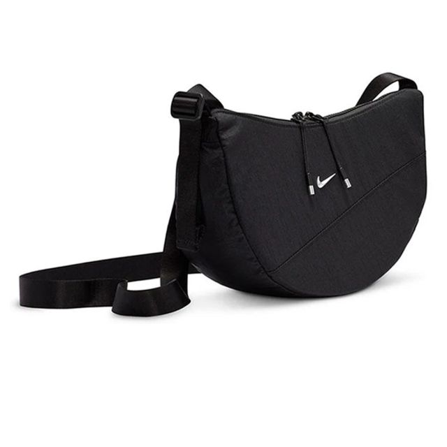 NIKE Aura Crescent – เรียบหรู ดูดีทุกองศา